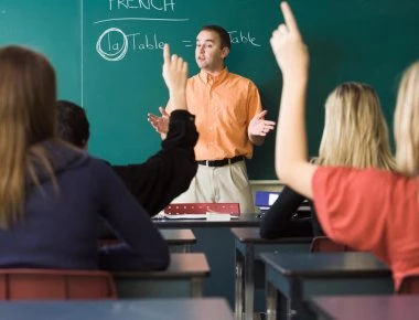 332 φιλόλογοι στέλνουν κείμενο διαμαρτυρίας στον Γαβρόγλου για τις αλλαγές στην εκπαίδευση